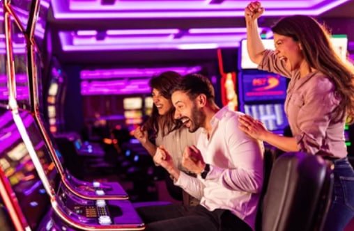 Bermain slot idgame88 di smartphone dengan tampilan mobile yang responsif